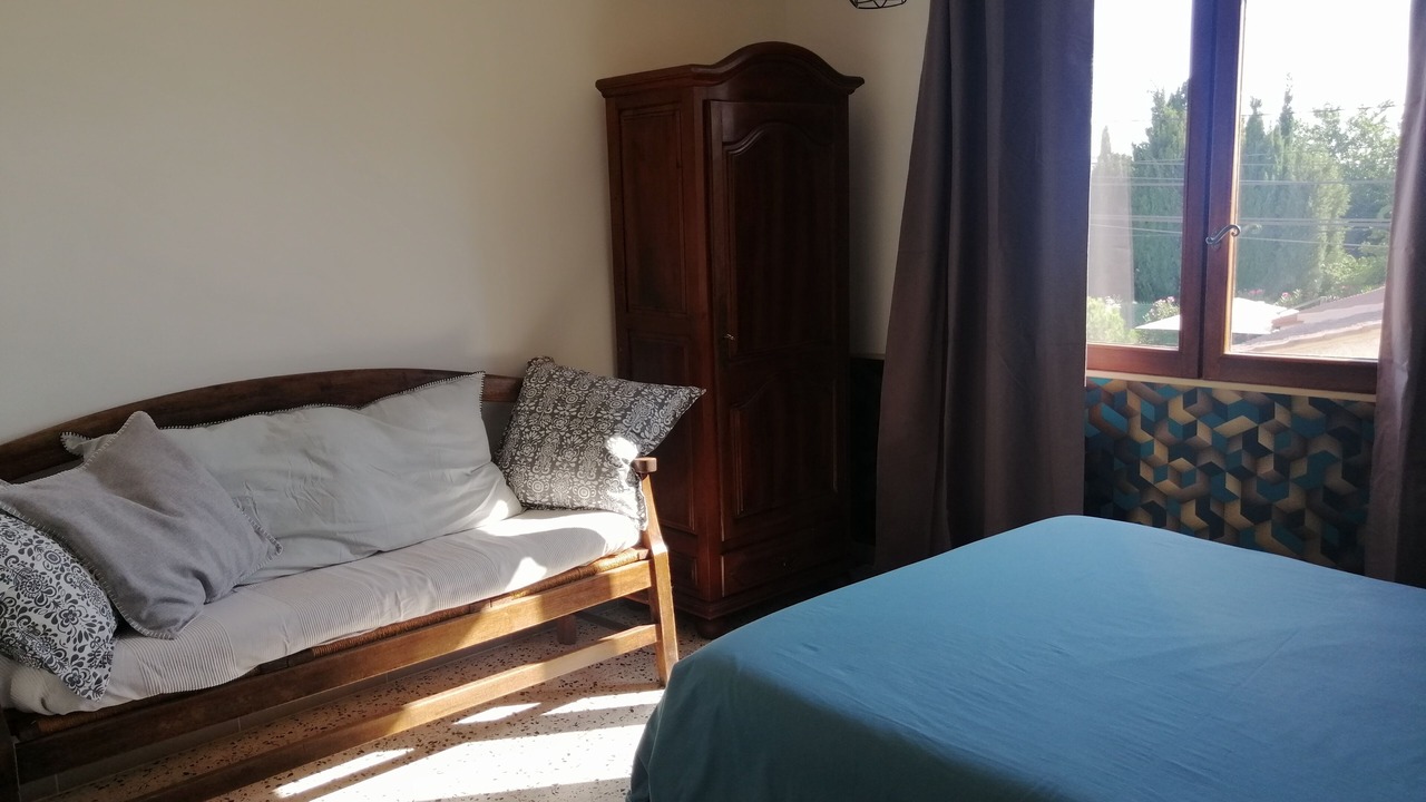 Photo of Bedroom in Le Pontet
