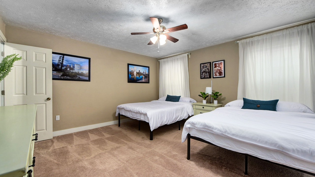 Photo of Bathroom in Detroit - Shoreway