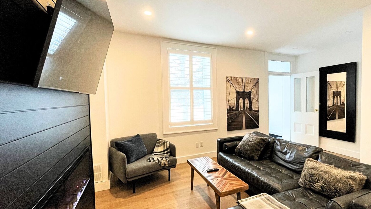 Photo of Livingroom in Collingwood