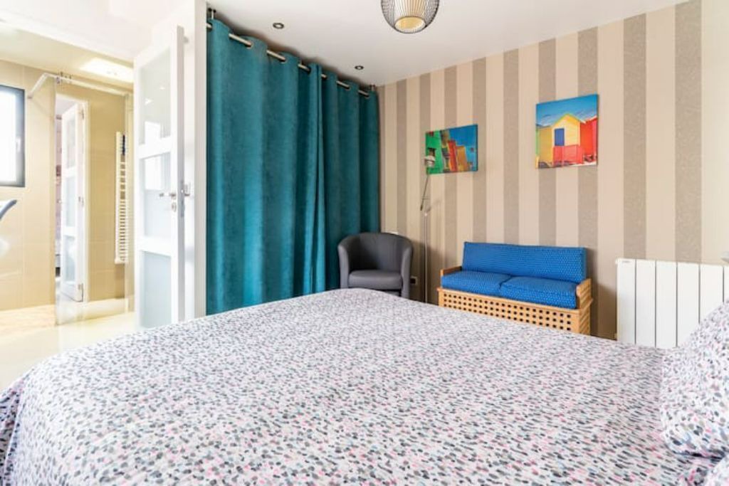 Photo of Bedroom in Chartres