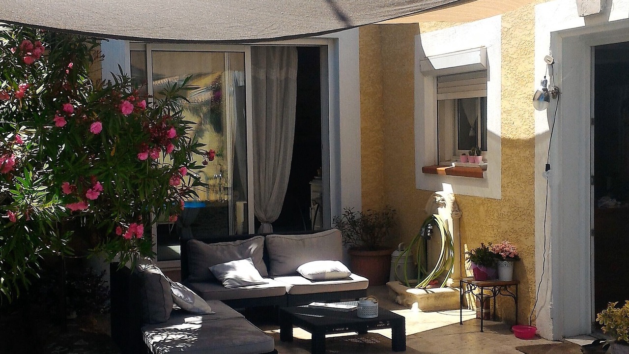 Photo of Patio Balcony in Chateauneuf-les-Martigues