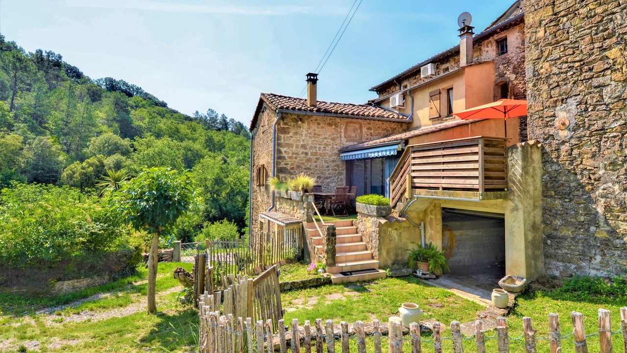 Photo of Others in Saint-Jean-de-Valeriscle