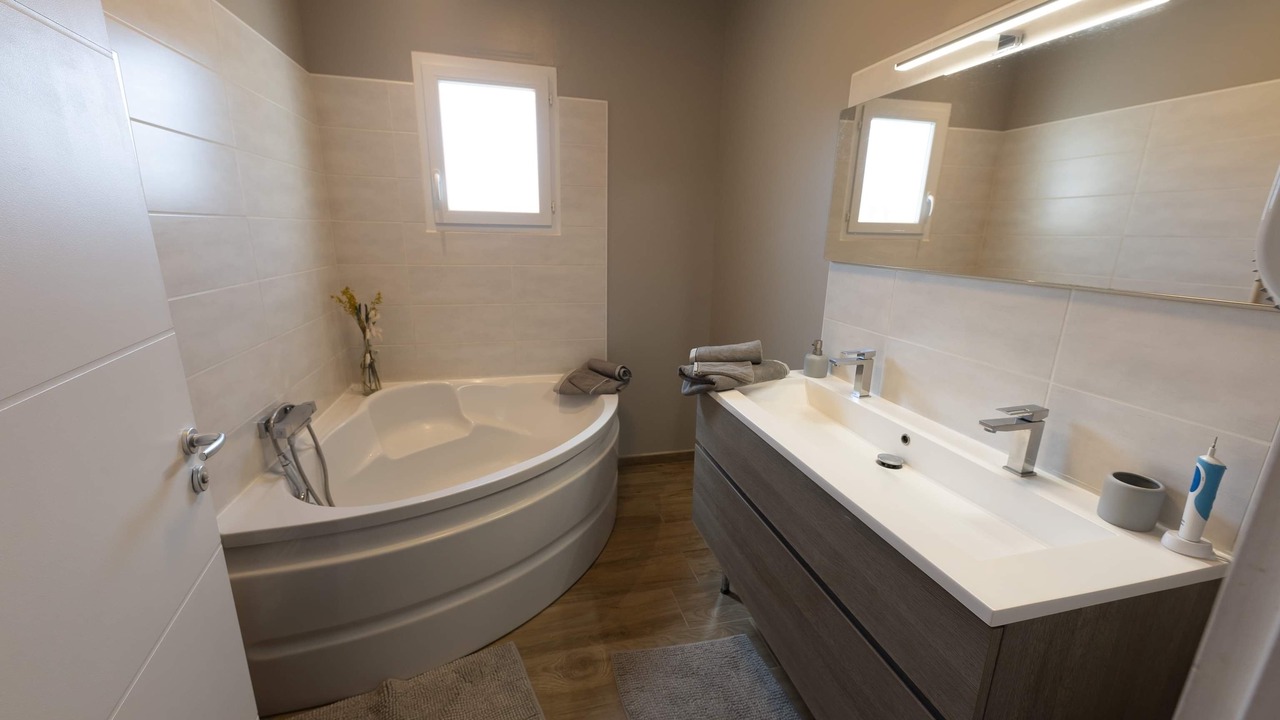 Photo of Bathroom in Les Vans