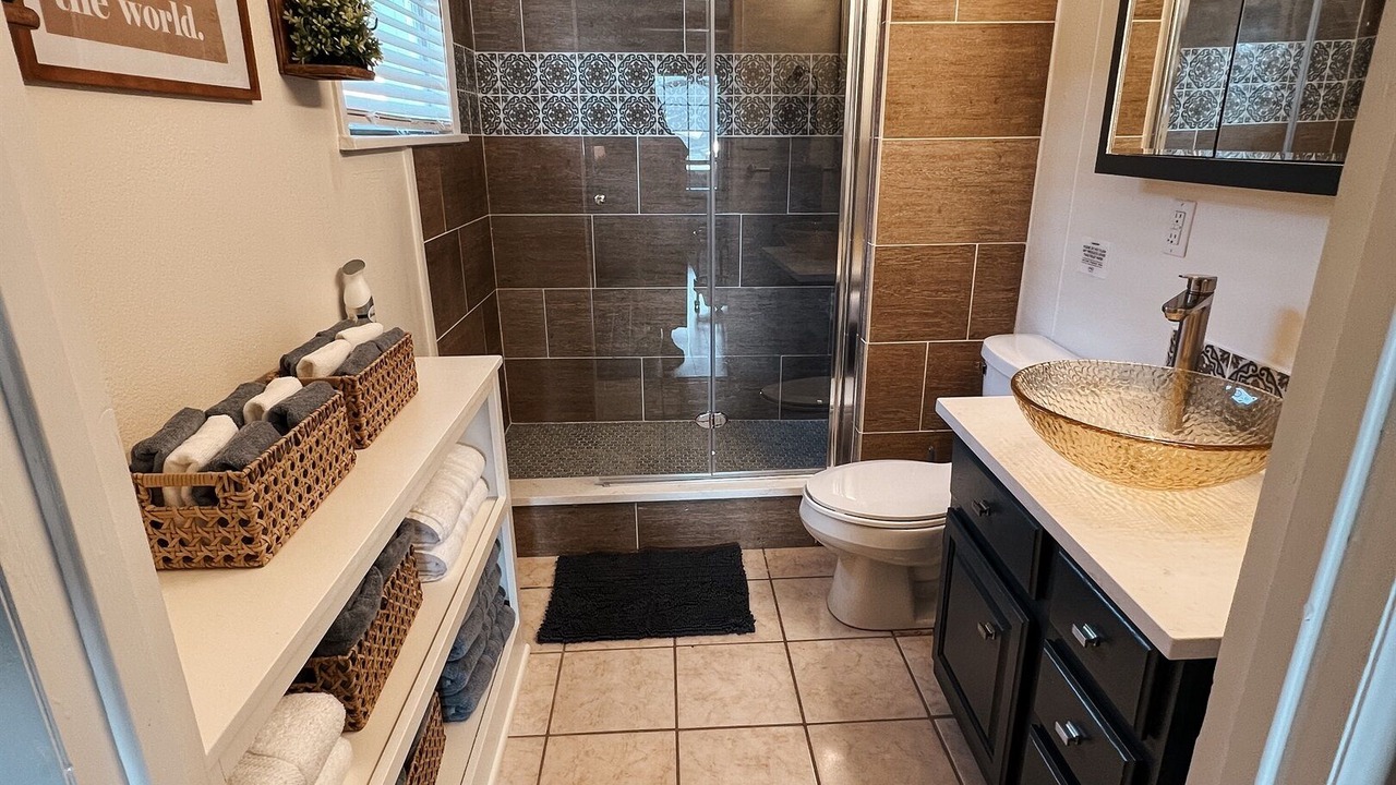 Photo of Bathroom in Royal