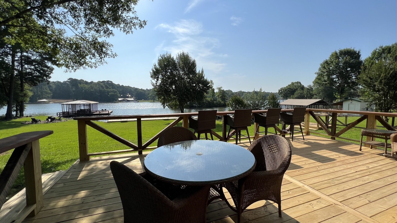 Photo of Outdoor in Royal