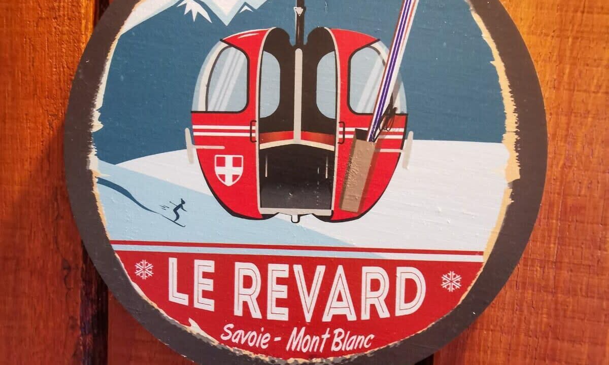 Photo of Others in Les Deserts