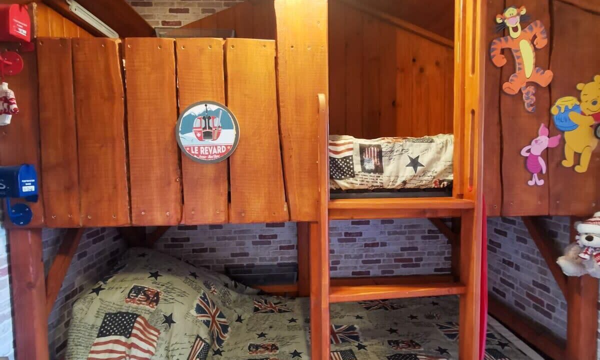 Photo of Bedroom in Les Deserts