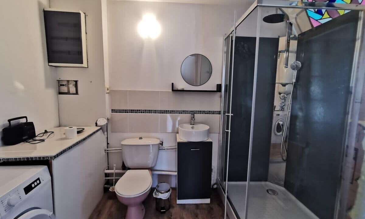 Photo of Bathroom in Pugny-Chatenod
