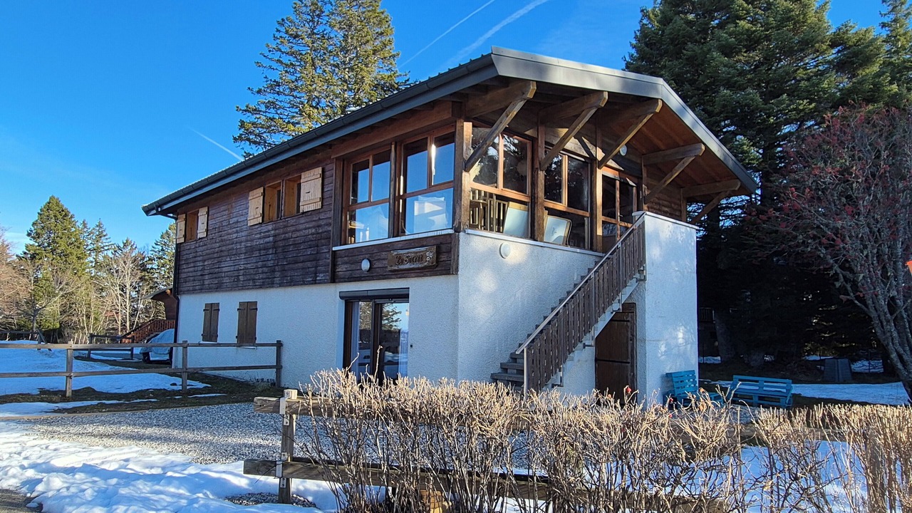 Photo of Outdoor in Pugny-Chatenod