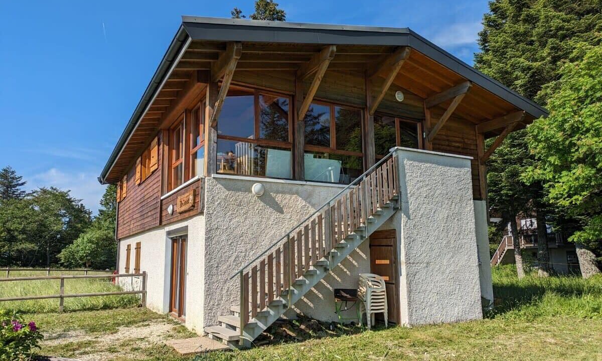 Photo of Outdoor in Pugny-Chatenod