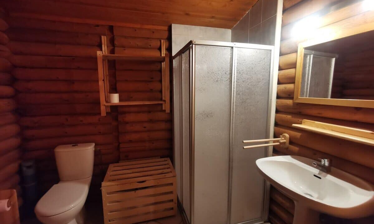 Photo of Bathroom in Pugny-Chatenod