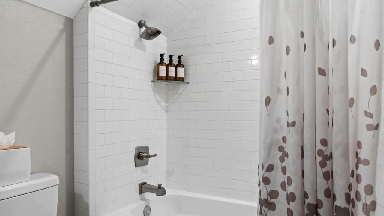 Photo of Bathroom in Mabank