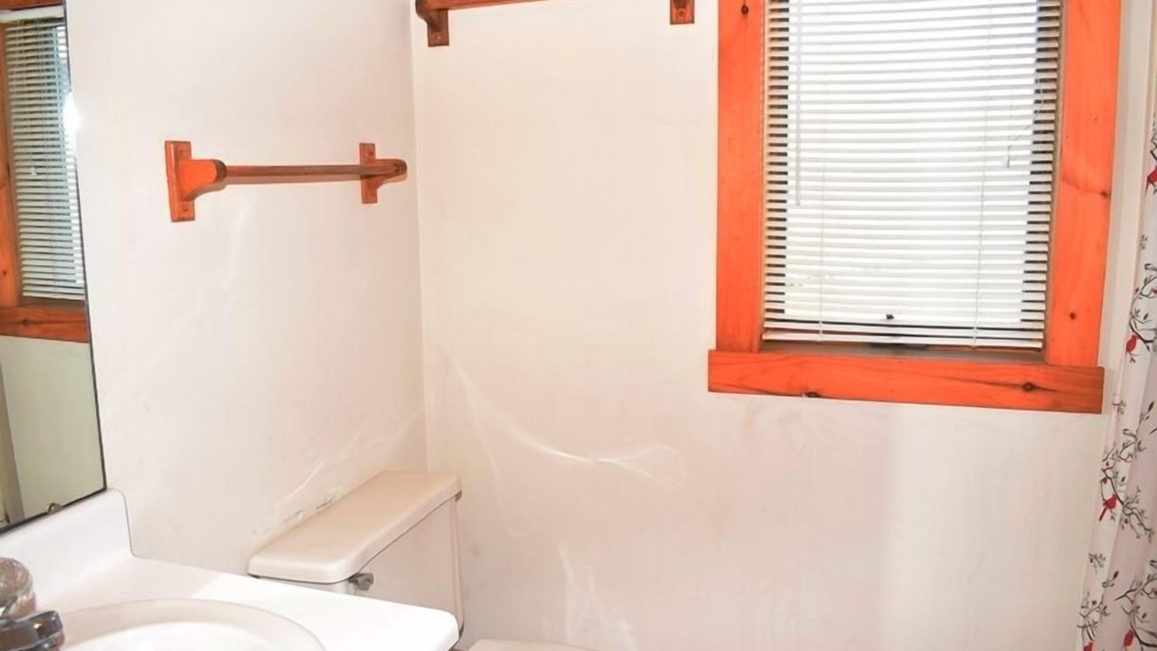 Photo of Bathroom in Chincoteague