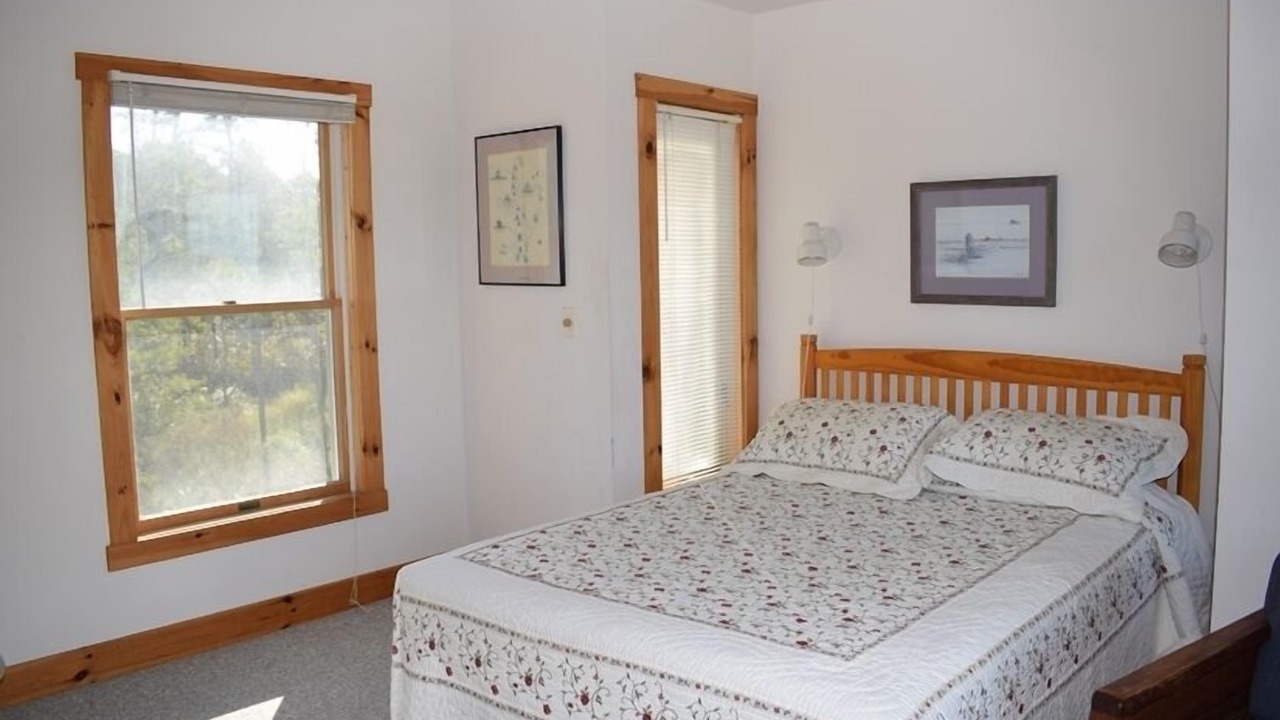 Photo of Bedroom in Chincoteague