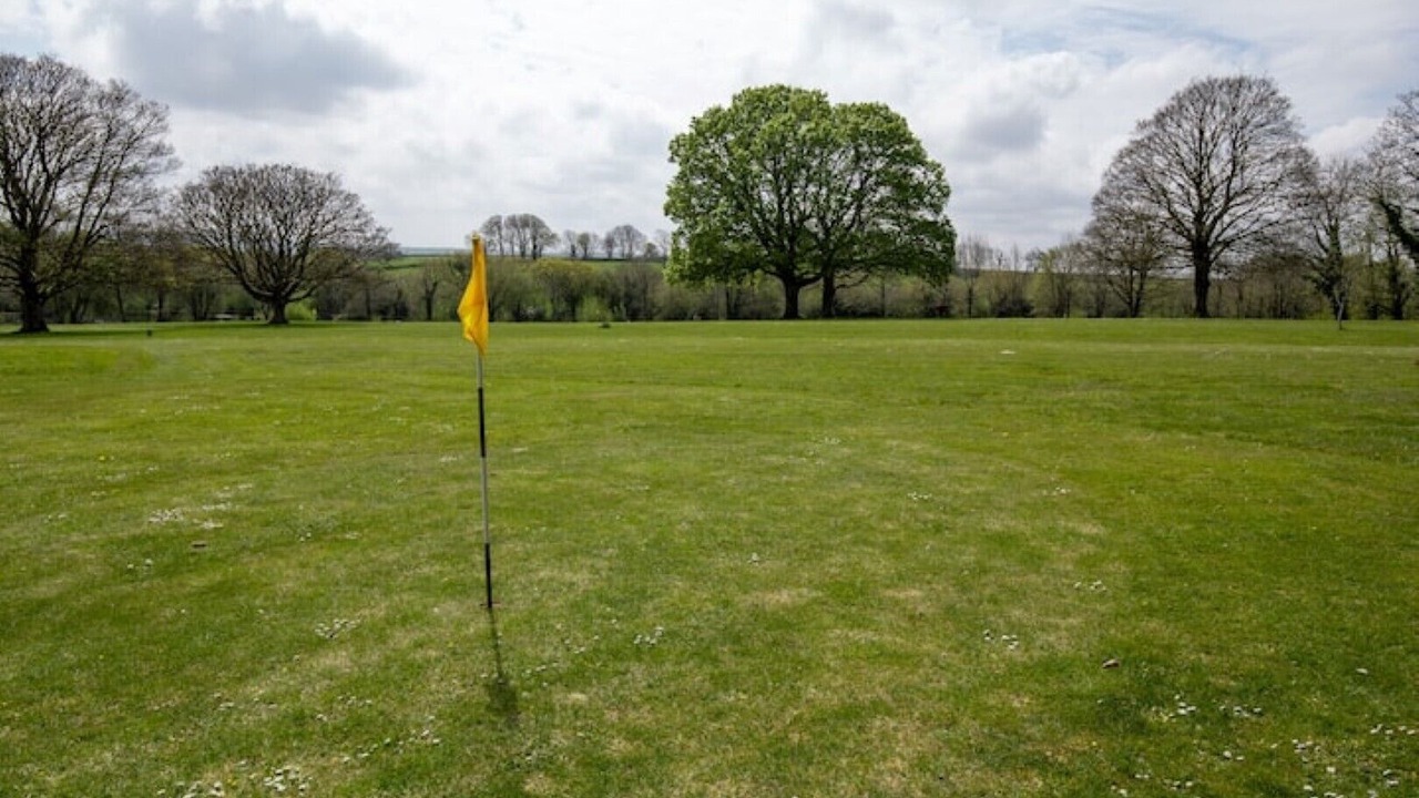 Photo of Others in Saint Breward