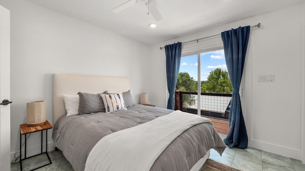 Photo of Bedroom in Spicewood
