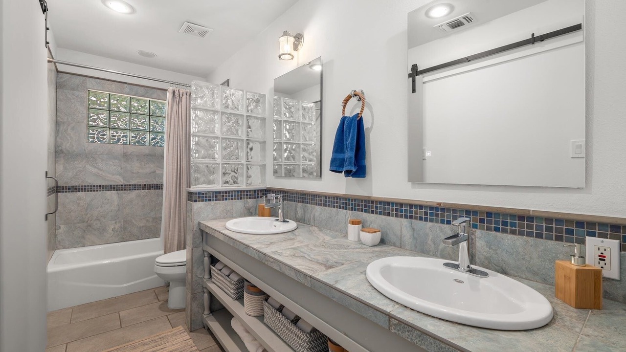 Photo of Bathroom in Spicewood