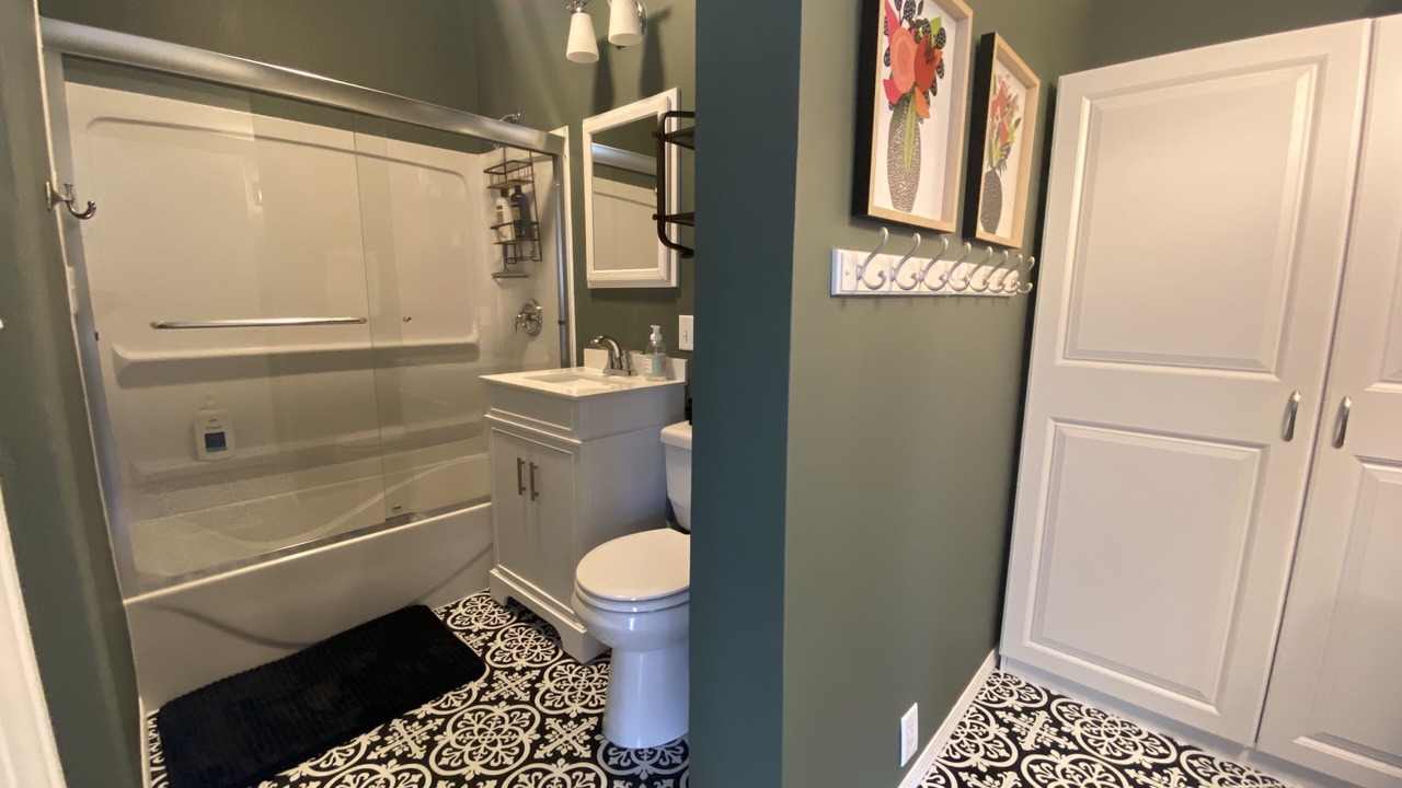 Photo of Bathroom in Prairie Du Chien