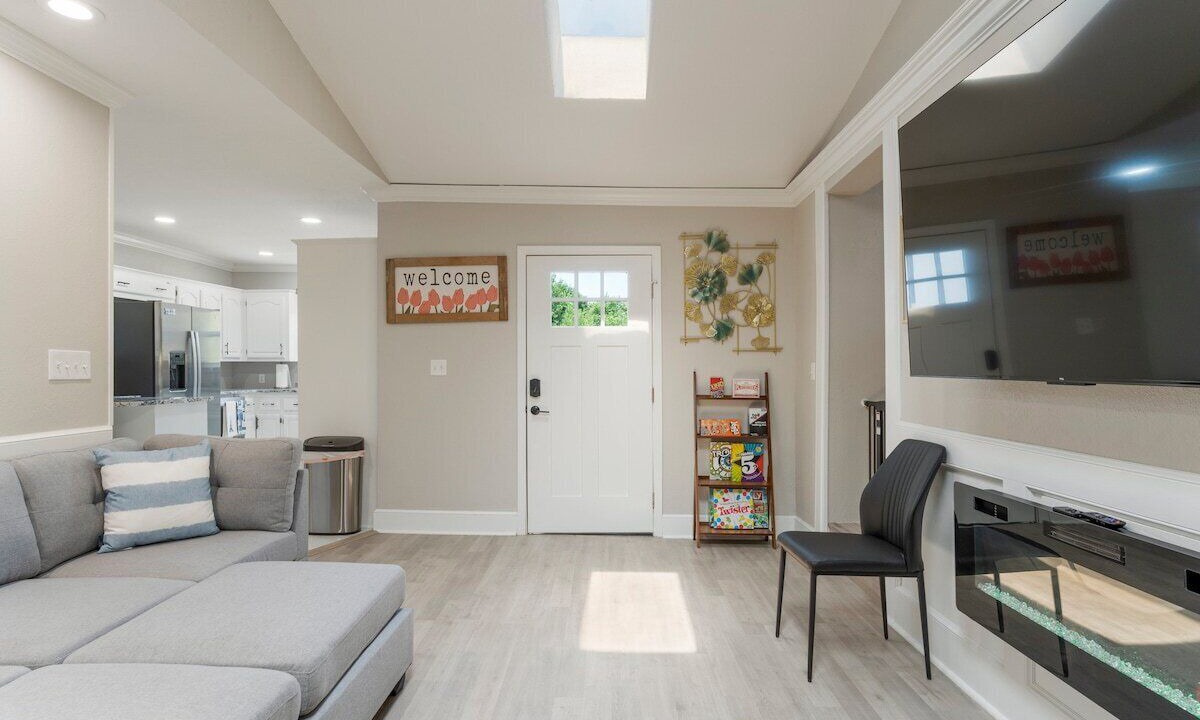 Photo of Livingroom in Tulsa