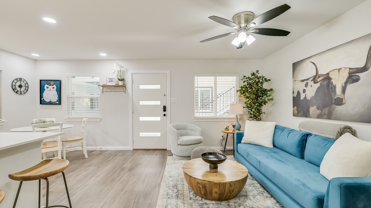 Photo of Livingroom in Austin