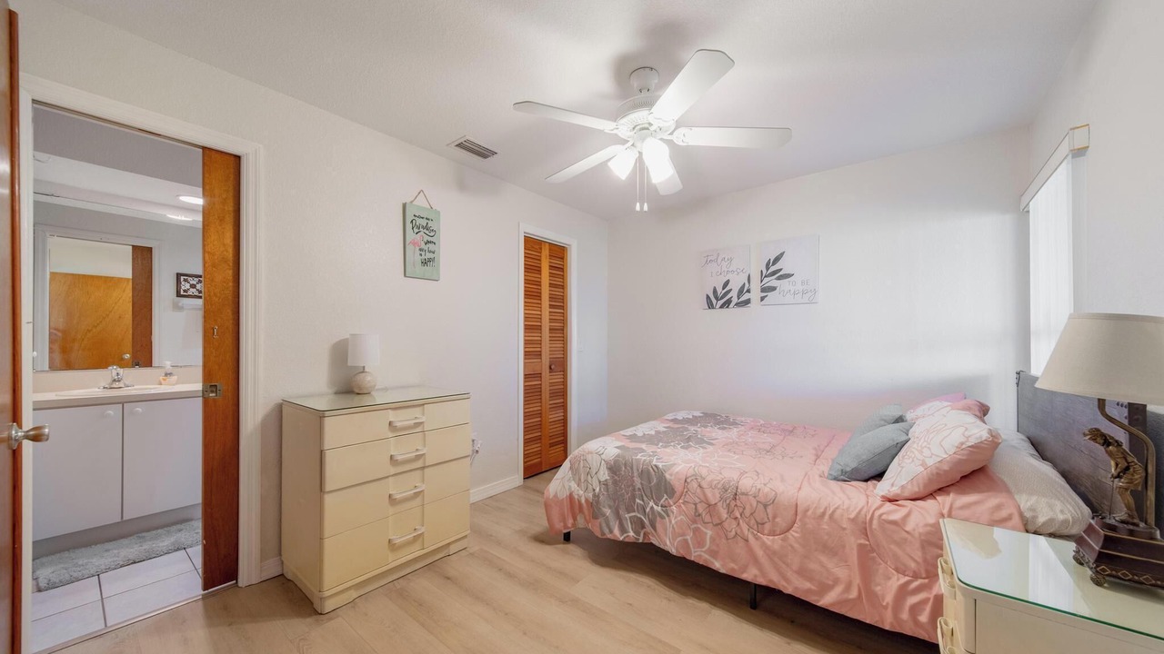 Photo of Bedroom in Deep Creek