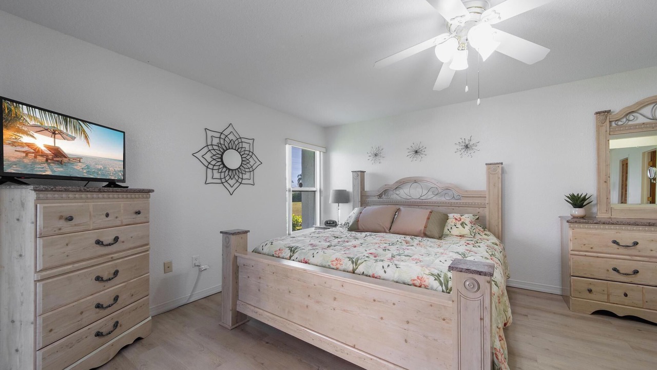 Photo of Bedroom in Deep Creek