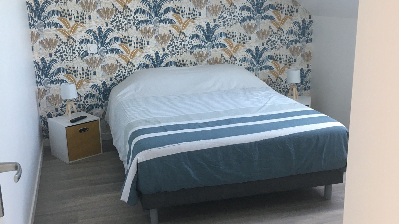 Photo of Bedroom in Roz-Landrieux