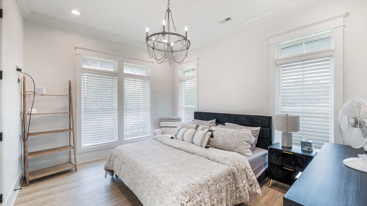 Photo of Bedroom in Forest
