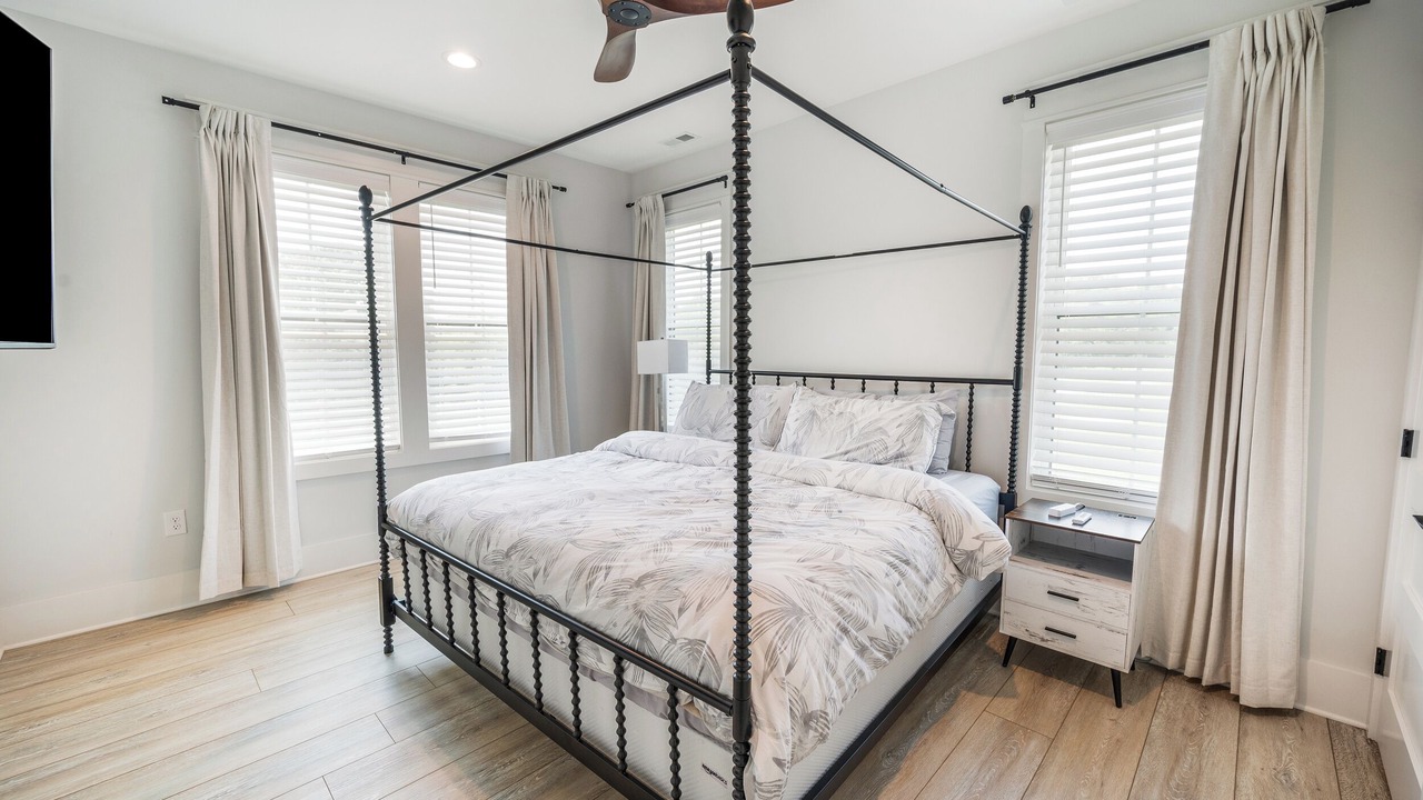 Photo of Bedroom in Forest