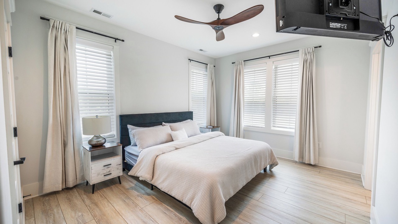 Photo of Bedroom in Forest