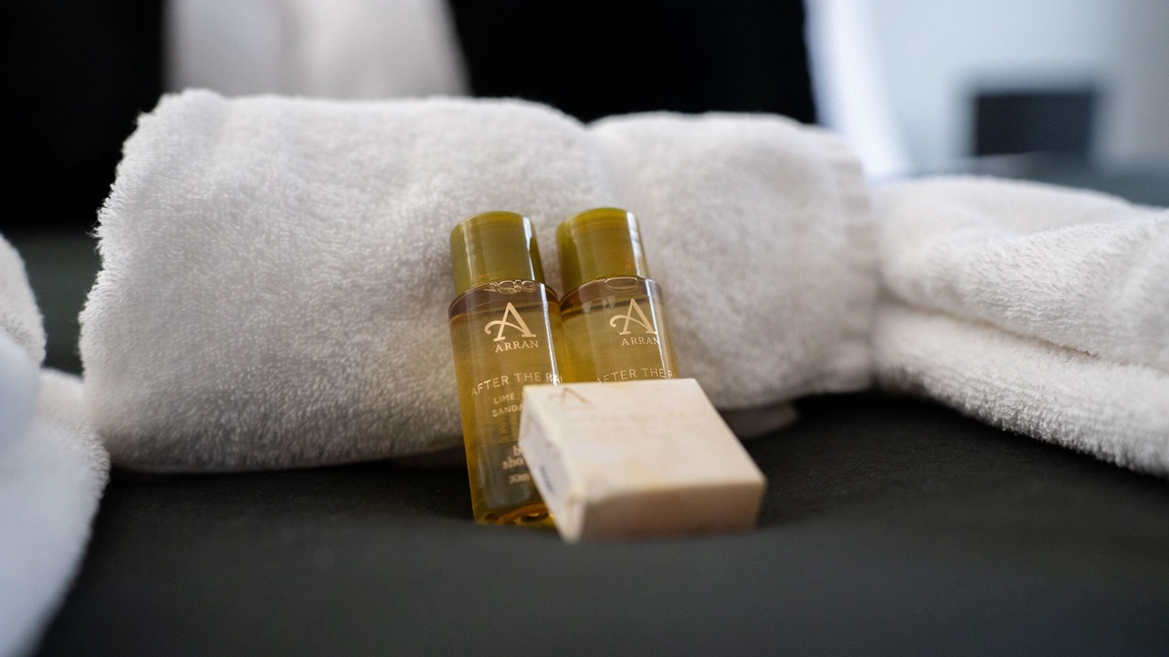 Photo of Others in Linthouse