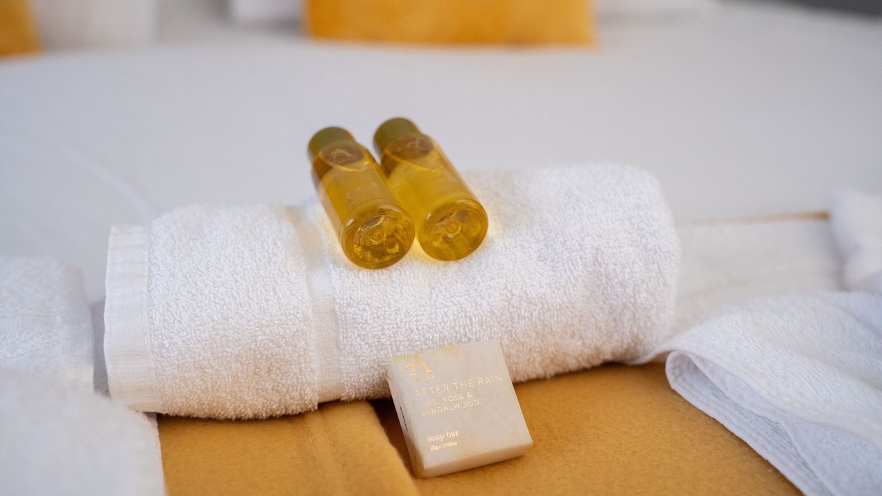 Photo of Others in Linthouse