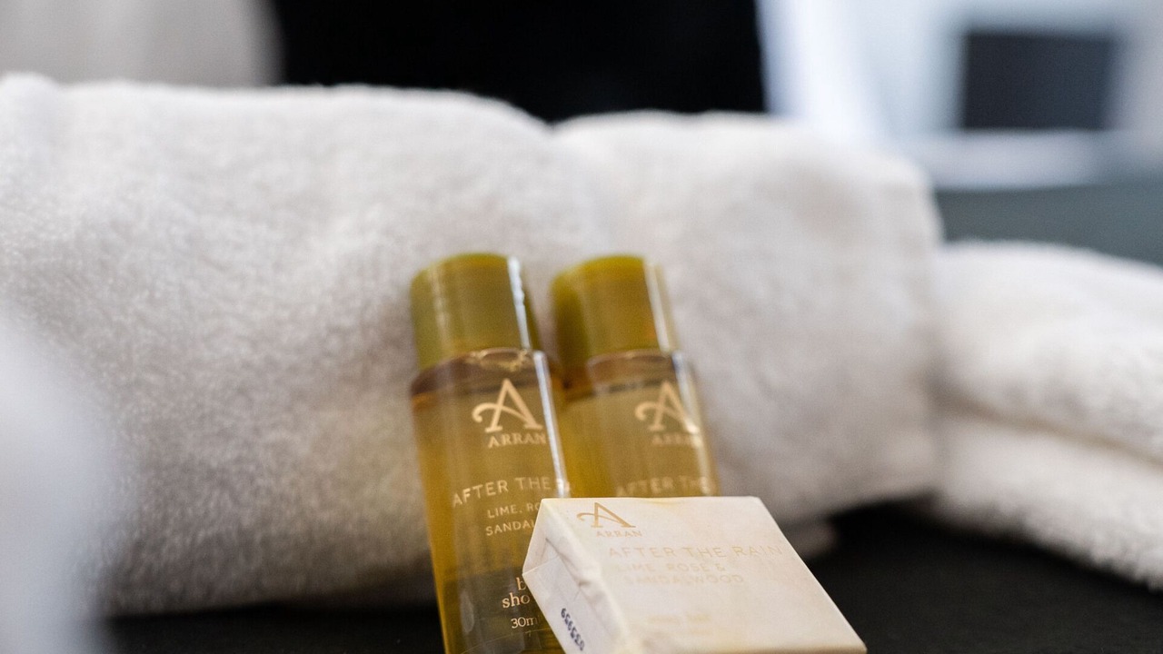 Photo of Others in Linthouse