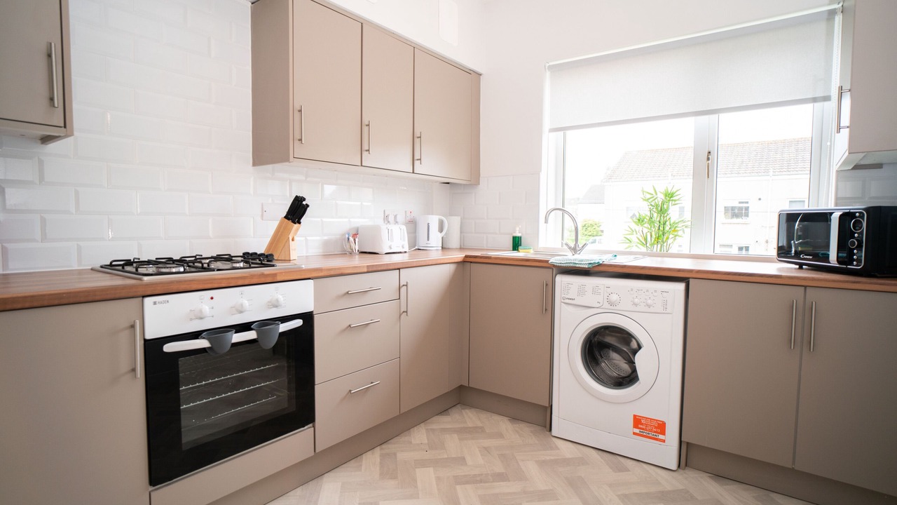 Photo of Others in Linthouse