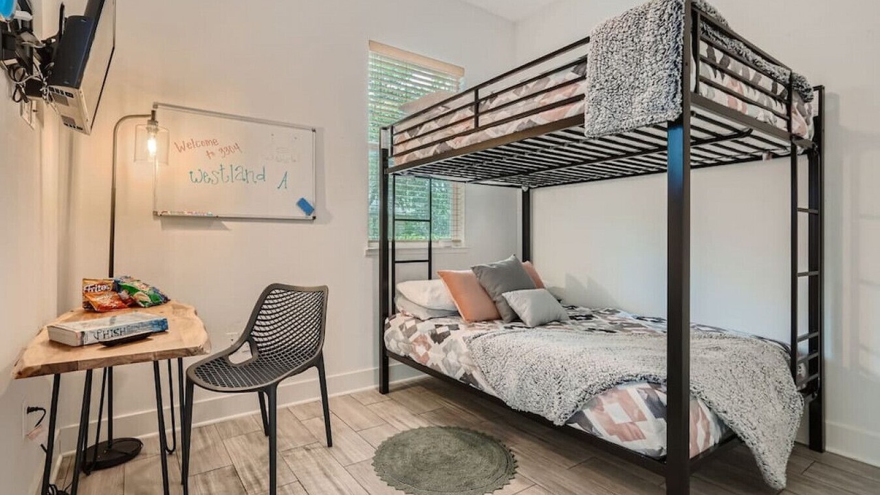 Photo of Bedroom in Barton Hills