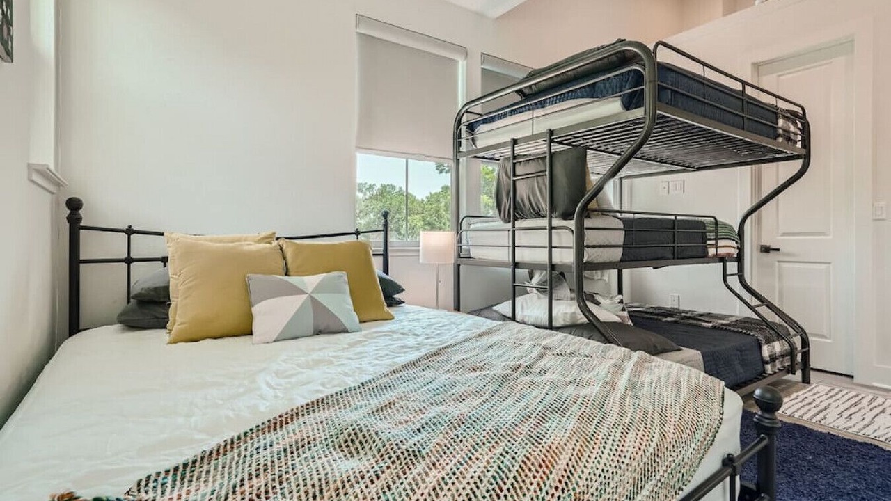 Photo of Bedroom in Barton Hills