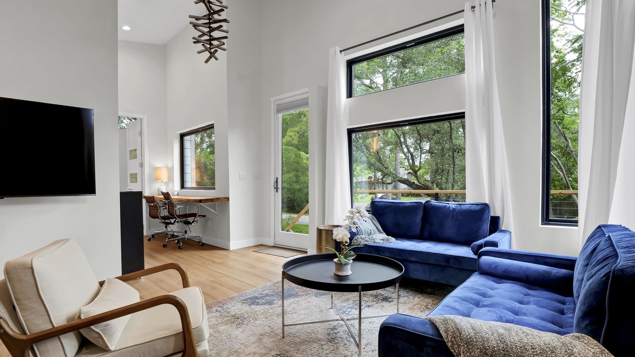 Photo of Livingroom in Ogden