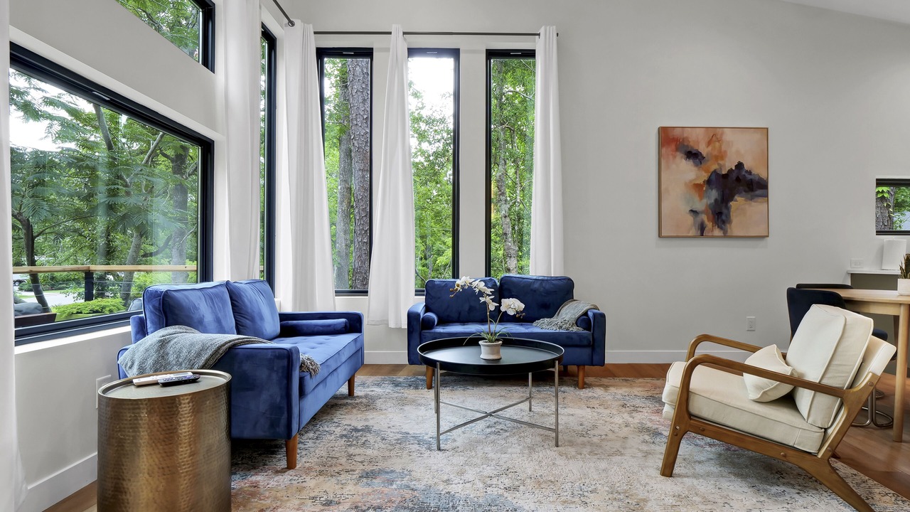 Photo of Livingroom in Ogden