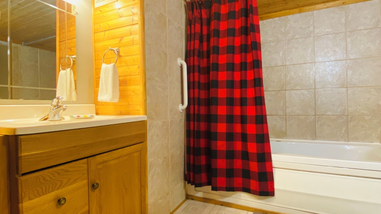 Photo of Bathroom in Hastings Highlands