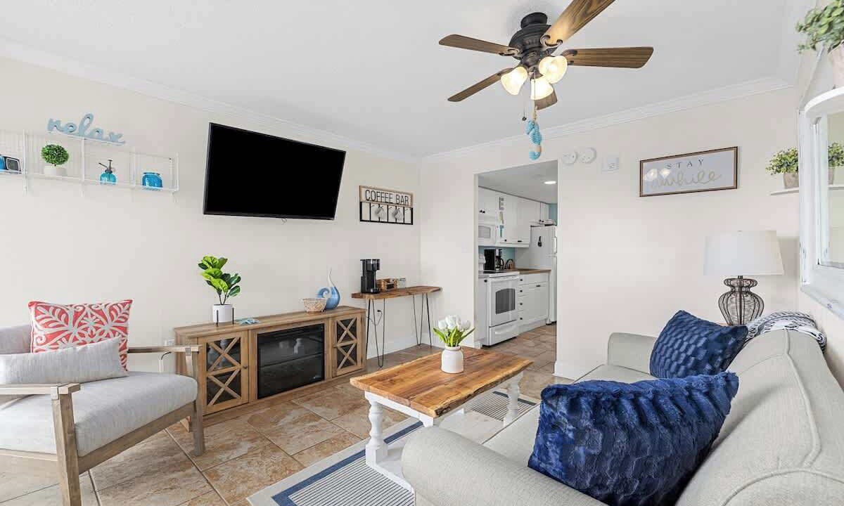 Photo of Livingroom in Myrtle Beach