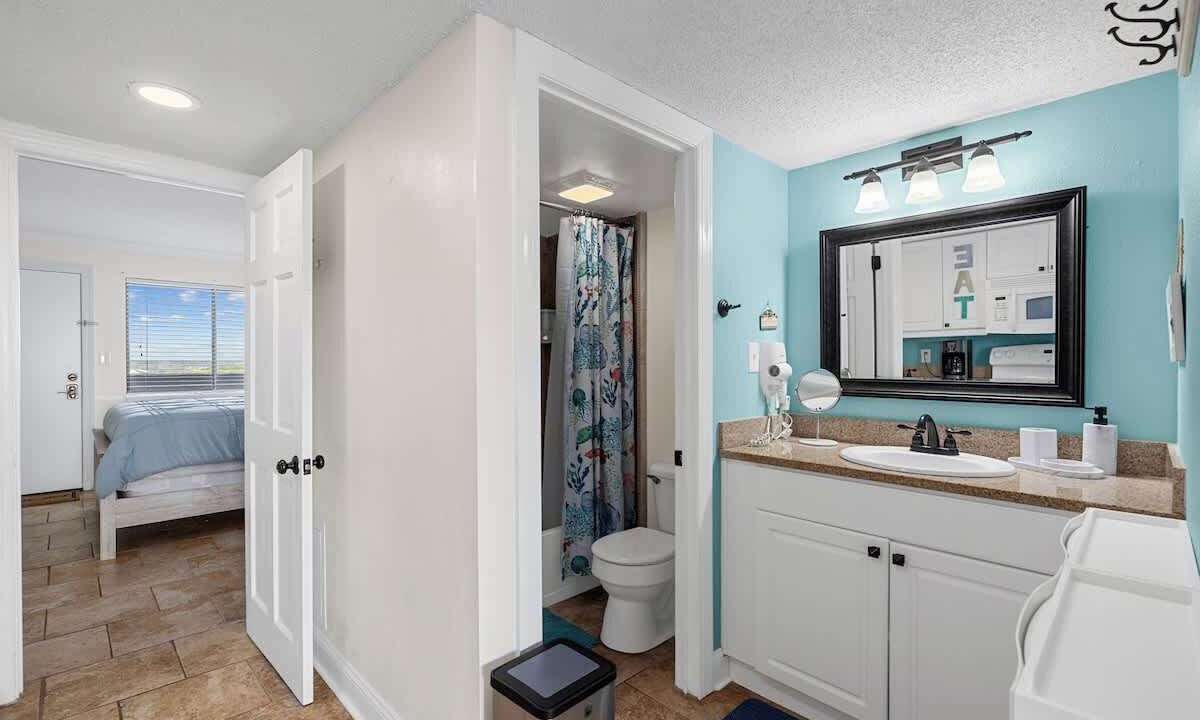 Photo of Bathroom in Myrtle Beach