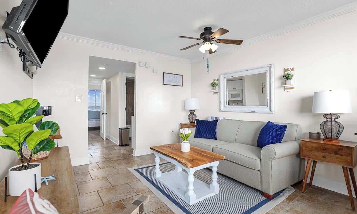 Photo of Livingroom in Myrtle Beach