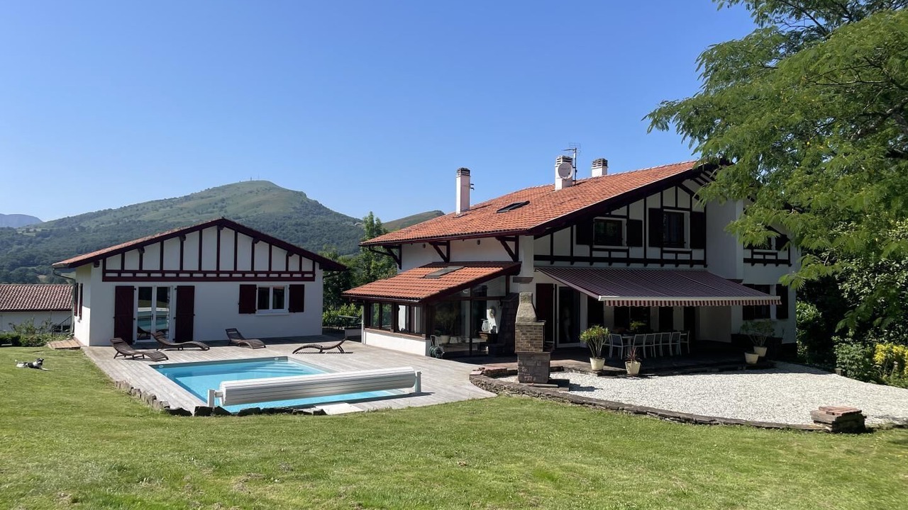 Photo of Outdoor in Ascarat