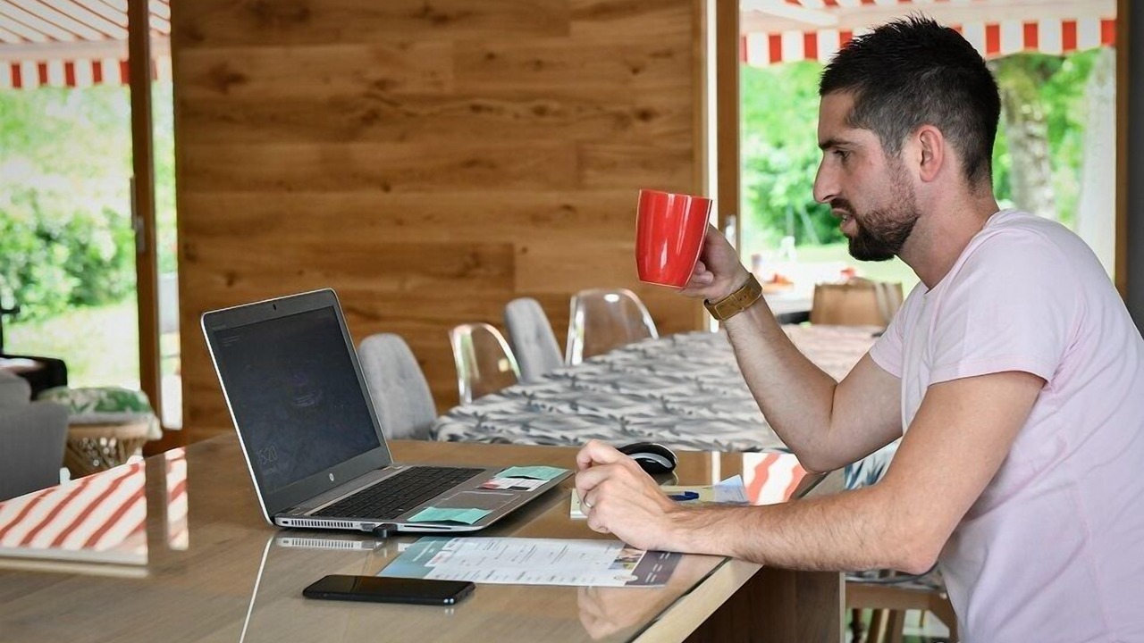 Photo of Others in Ascarat