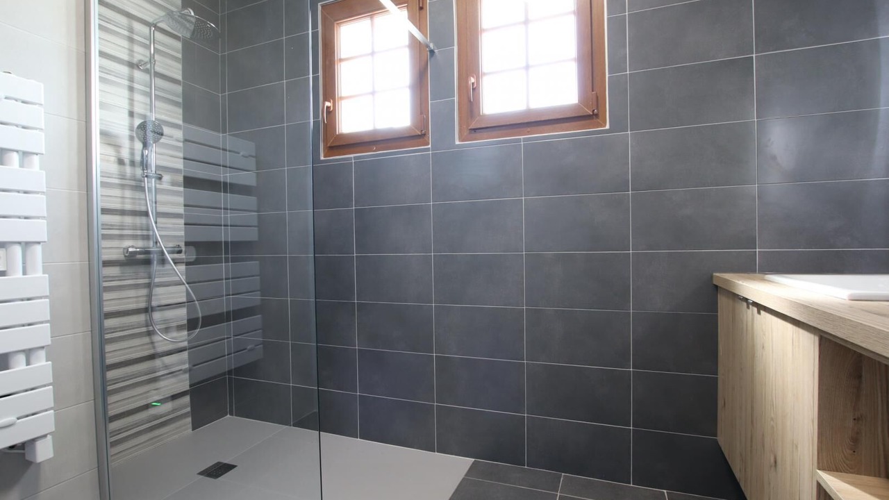 Photo of Bathroom in Ascarat