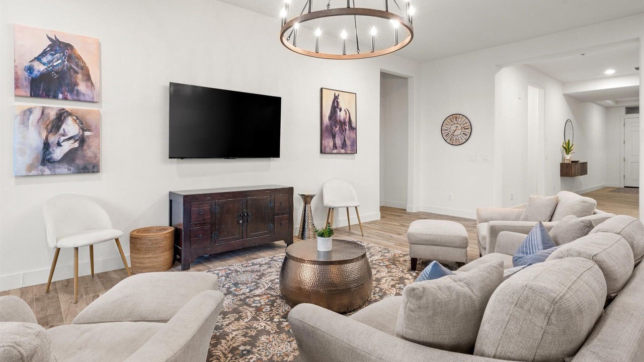 Photo of Livingroom in San Tan Valley