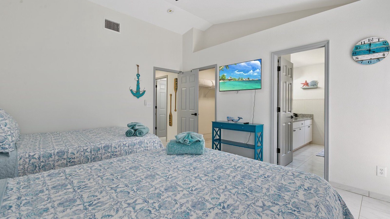 Photo of Bedroom in Pinecrest West Park