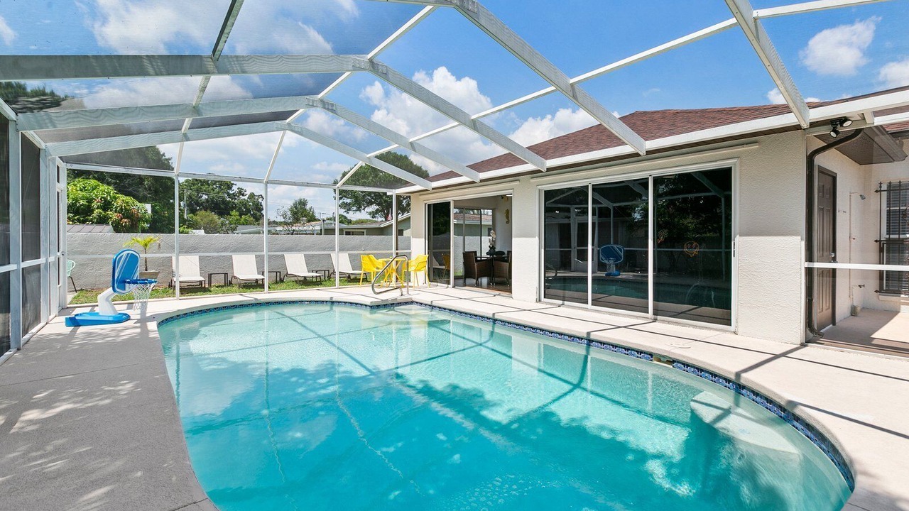 Photo of Outdoor in Pinecrest West Park