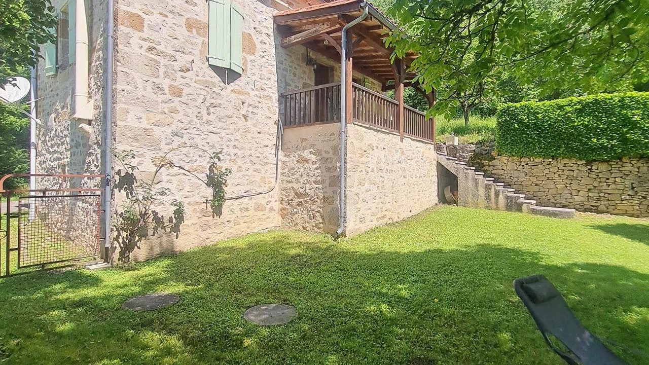 Photo of Outdoor in Camboulit