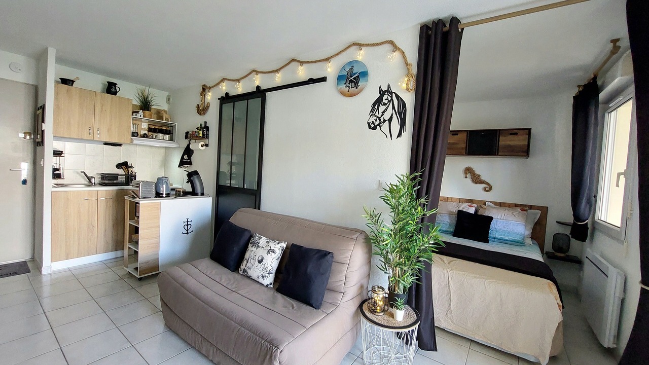 Photo of Bedroom in Palavas-les-Flots
